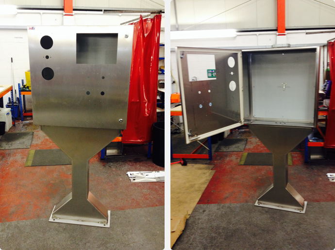 hmi-control-panel-with-pedestal-lg